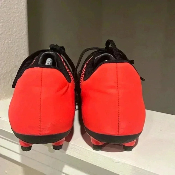 Puma Spirit II FG 105521-02 Black & Red Football Cleats Men Size 13 - Picture 7 of 9